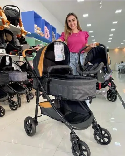 CARRINHO MOISÉS E BEBÊ CONFORTO 