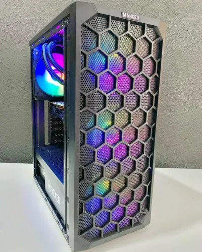 Desktop Gamer i7 7700 + RX 570 4GB | 16GB RAM | SSD 480GB | Gabinete Mancer