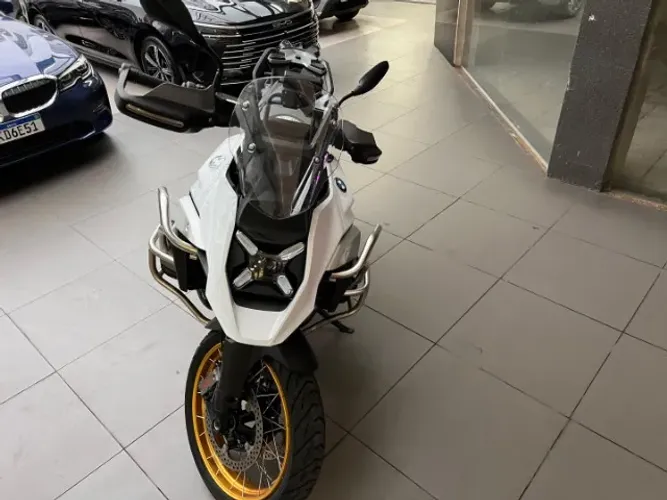 BMW R1300 GS PLUS