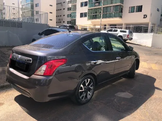 Nissan Versa Unique 1.6 16V Flex 4P Mec. 2016