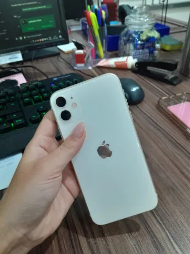 VENDO IPHONE 11