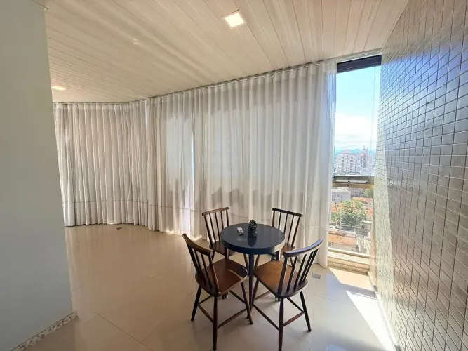 Ed Ilha de Creta o 2 quartos mais bonito da Praia de Itapuã 80 m2 de ´área privativa
