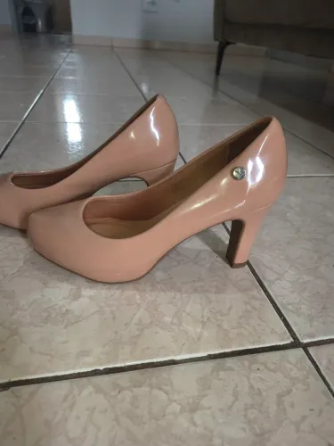 Sapato Scarpin Vizzano Nude