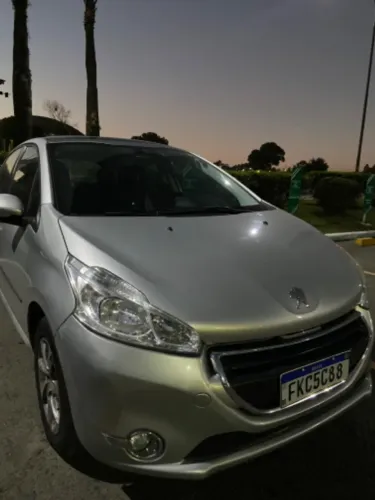 Peugeot 208 Allure 1.5 Flex 8V 5P 2015
