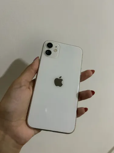 IPHONE 11 BRANCO - 64GB