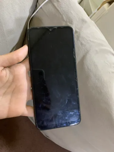 Fone celular LG para retirada de peças