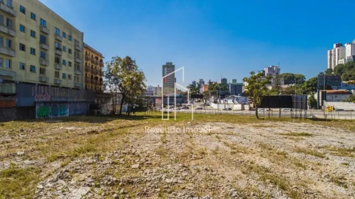 Terreno Comercial de 6.845m² no Centro de São Bernardo do Campo - SP para locação - Ideal