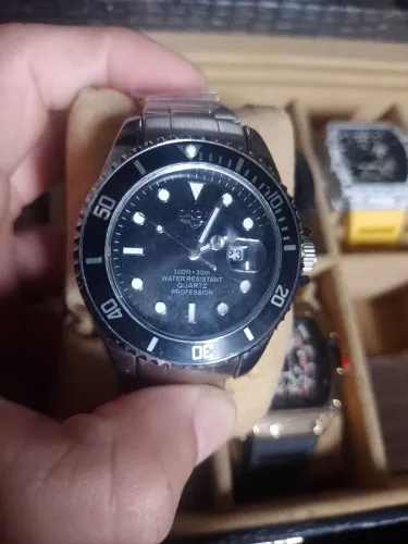 Relógio lige (homage Rolex submariner)