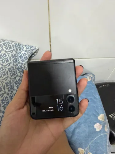Celular Samsung Zflip3