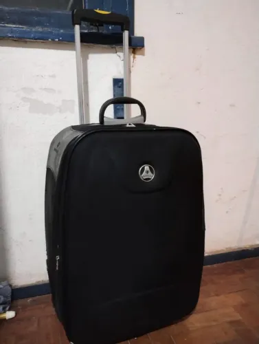 Mala de viagem com rodinhas