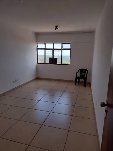 Apartamento arejado, confortável.