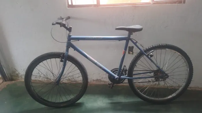 Vende se bicicleta
