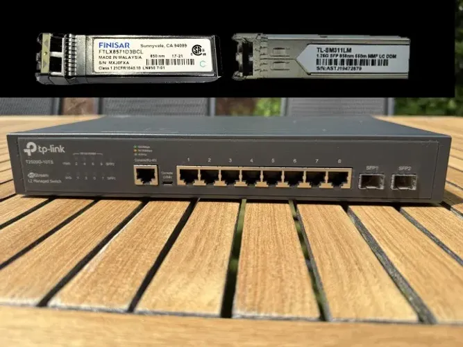 1-Switch Tp-link T2500g 10ts /1000 + (2 -Gbic Finisar 4gb ) Sfp Tx/rx850nm 1000base-sx