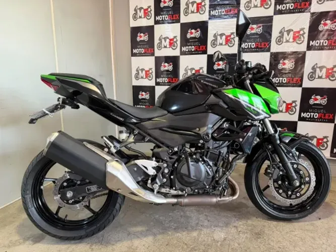 Z 400 - 2022 - APENAS 20.500 KM