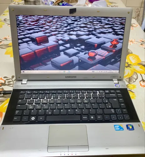 Notebook Samsung Rv411 icore3 8GB ram 500gb HD