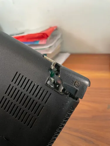 Notebook DELL i3 Retirada de Peças 