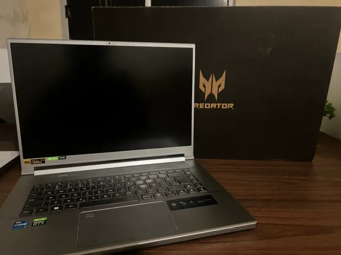 Notebook gamer acer predator triton 300 SE