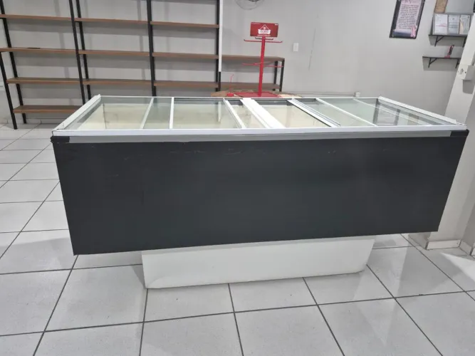 Freezer Horizontal Expositor com Tampa de Vidro - Comercial