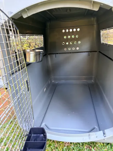 Caixa transporte cachorro grande (padrão para transporte em avião)