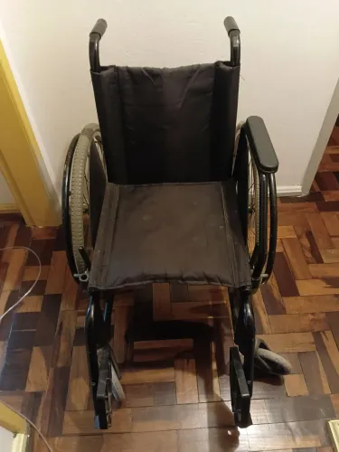 Cadeira Roda Usada