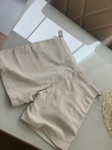 Short de Linho na Etiqueta 