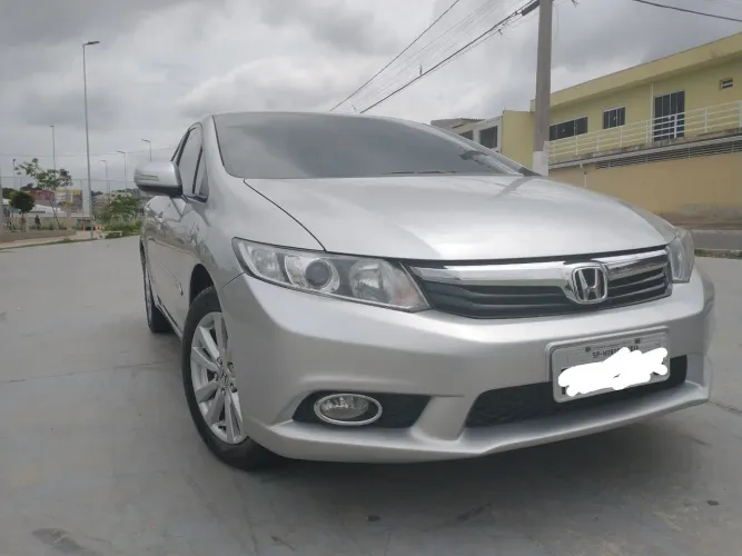 Honda Civic Sedan LXR 2.0 Flexone 16V Aut. 4P 2014