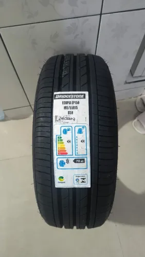 Pneu Bridgestone 195/55/15  novo sem uso 