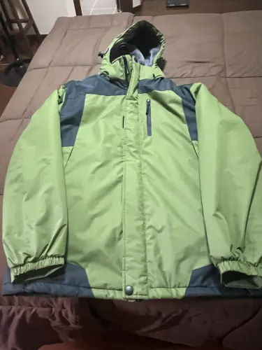 JAQUETA DA AMÉRICA  NUNCA USADA