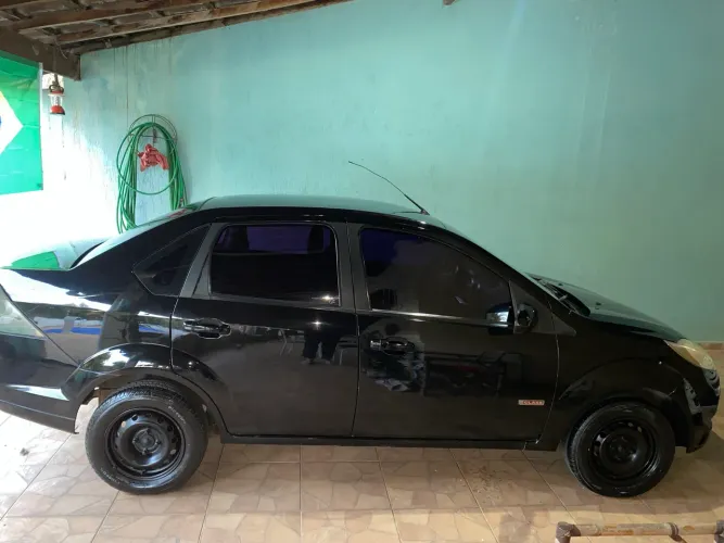 Ford Fiesta Sed. 1.6 8V Flex 4P 2011