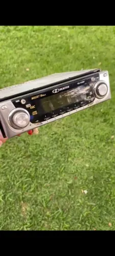 Buster 8100 com gráficos