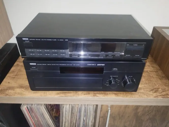AMPLIFICADOR E TUNER YAMAHA