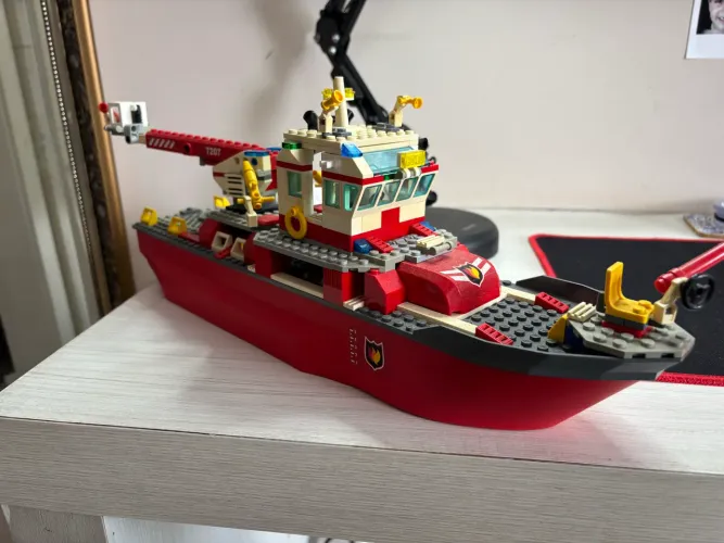 Navio Bombeiro Lego City - INCOMPLETO