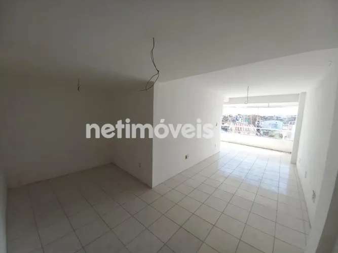 Apartamento 2 Quartos à Venda na Vila Ruy Barbosa ( Cidade Baixa )