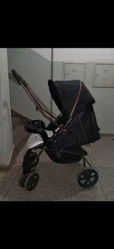 VENDO CARRINHO DE BB GALZERANO PARCELO