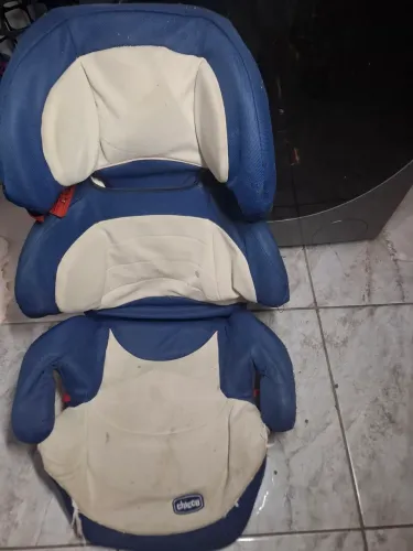 Cadeirinha de criança - automóvel