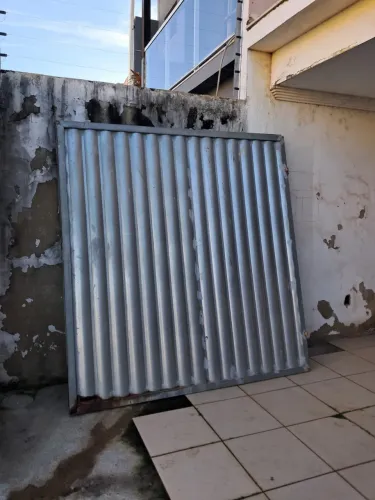 Vendo Portão Galvanizado