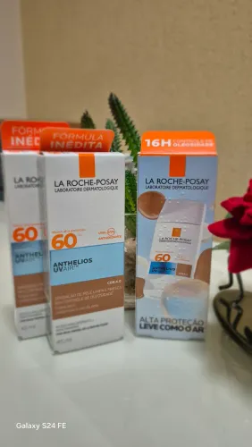 3 unidades - La Roche-Posay Anthelios Uvair proteção 60 - cor 4.0