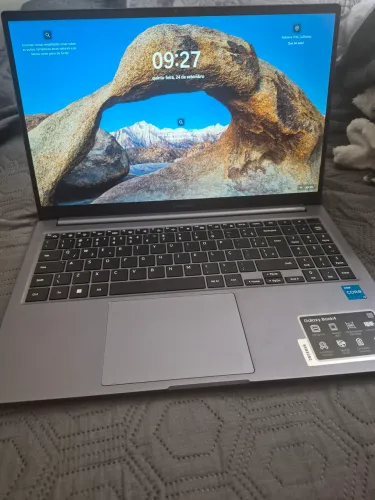 Notebook Samsung book 4