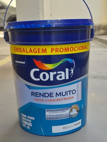 Balde de tinta da marca Coral