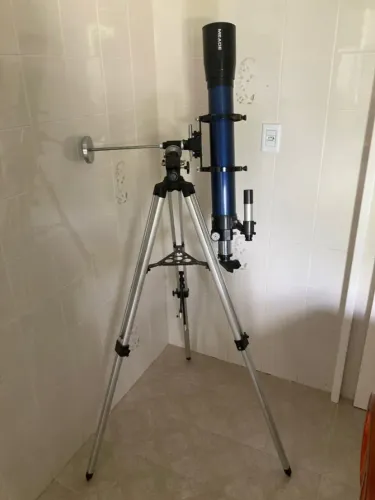Telescópio Meade D= 90mm F=800mm f/8.8