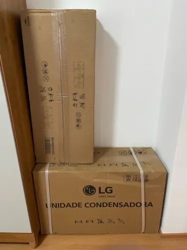 Ar condicionado Voice Dual Inverter la 12000 Btus Só frio Branco 220v