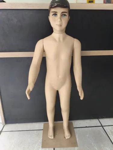 manequin infantil