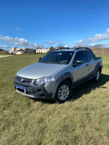 Fiat Strada Adventure1.8/ 1.8 Locker Flex CD 2013