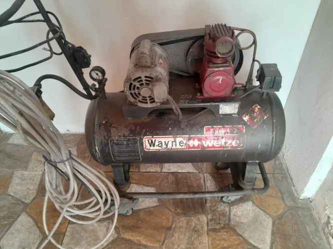 Compressor
