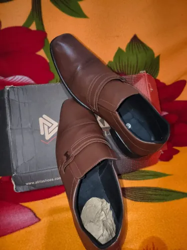 Sapato Social Masculino usado -42