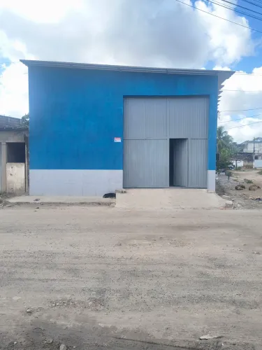 Alugo galpão