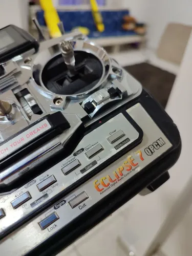 Rádio RC aeromodelo Hitech 7 canais