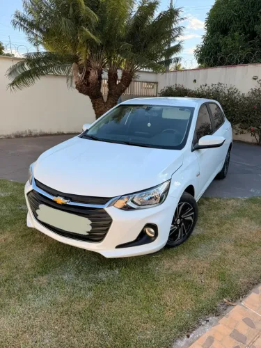 Chevrolet Onix Hatch LT 1.0 12V Flex Mec. 4P 2024