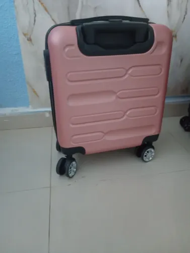 2 malas semi nova só 170 10 e 13kg