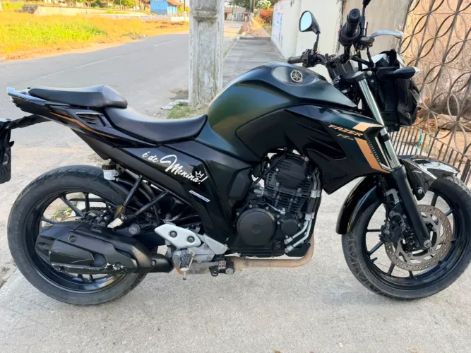 FZ25 2024